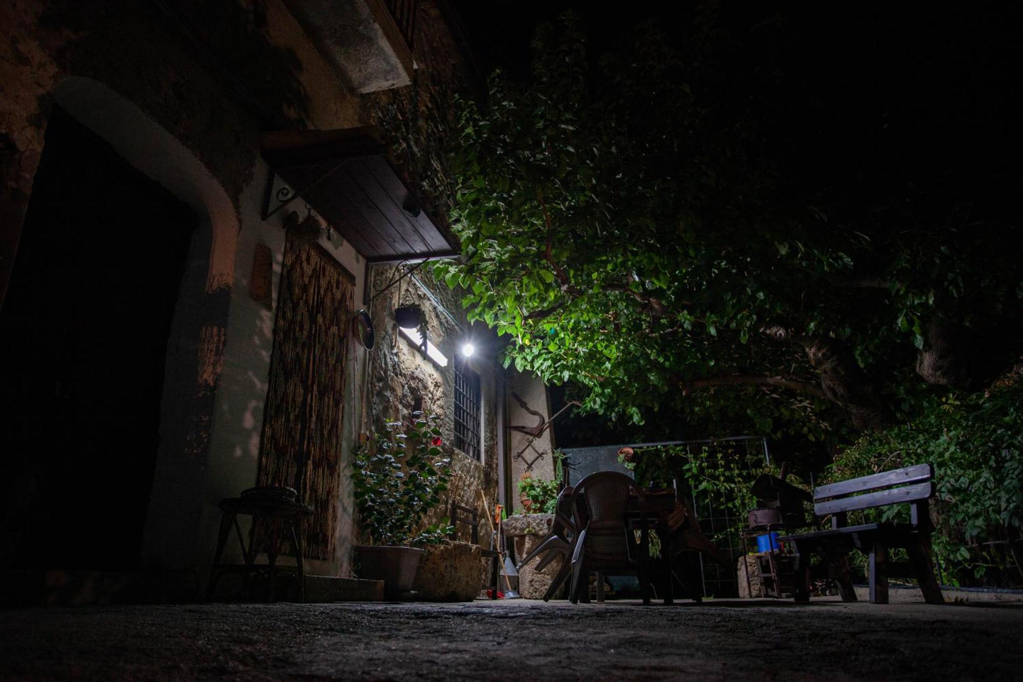 Casa Vacanze Fondaco Di Scillato Scillato  Extérieur photo